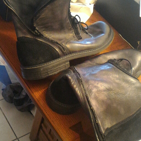 Just cavalli men leather round toe combat boots